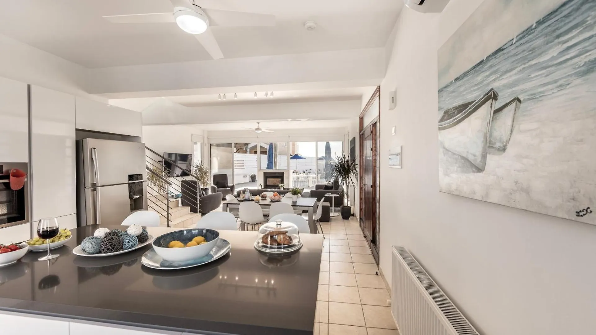 Faros Seaside Villa Larnaca ペルボニア 0*,