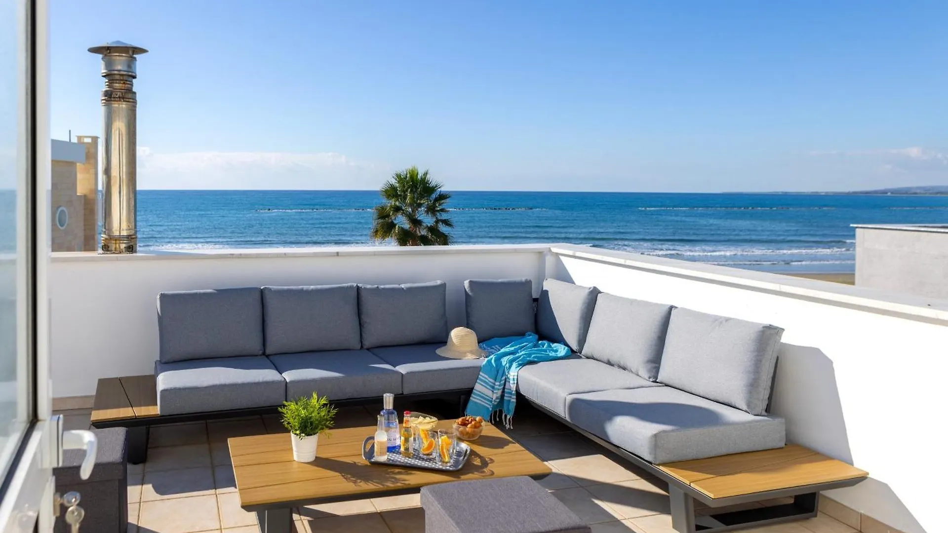 Faros Seaside Villa Larnaca ペルボニア 0*,  キプロス